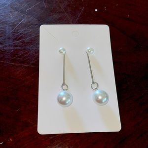 Double pearl earrings